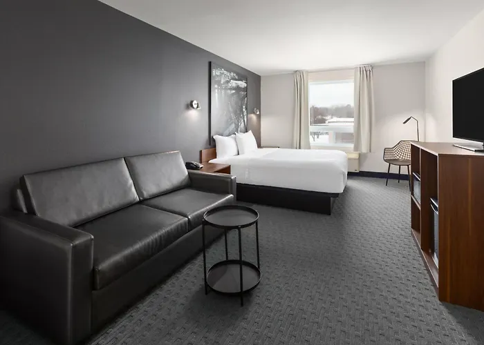 Super 8 By Wyndham Trois-Rivieres