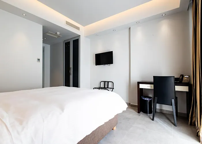 Comfy Boutique Hotel