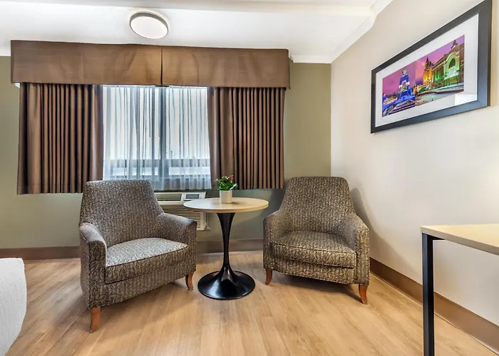 Best Western Plus Ottawa City Centre