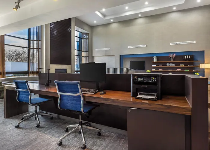 Best Western Plus Elgin - Chicago