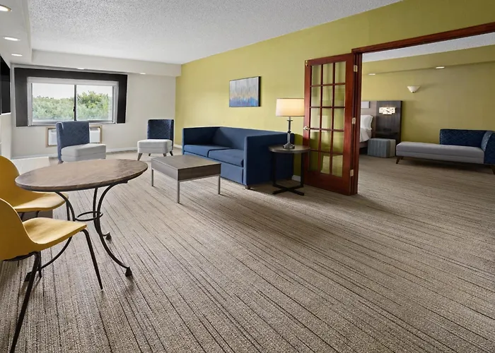 Holiday Inn Express Stony Brook-Long Island By Ihg