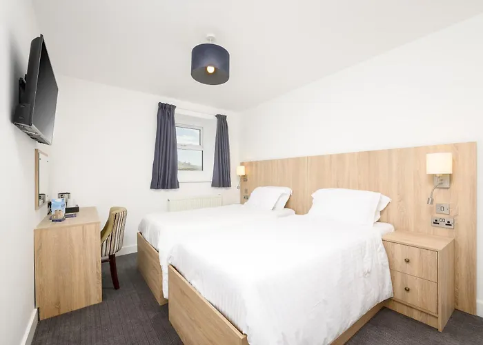 The Sandringham Hotel