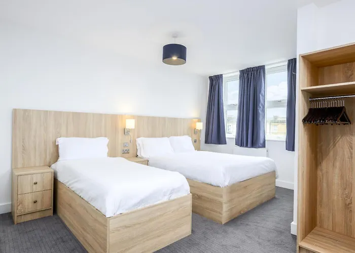 The Sandringham Hotel