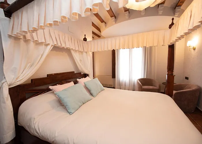 Hotel Caseta Nova