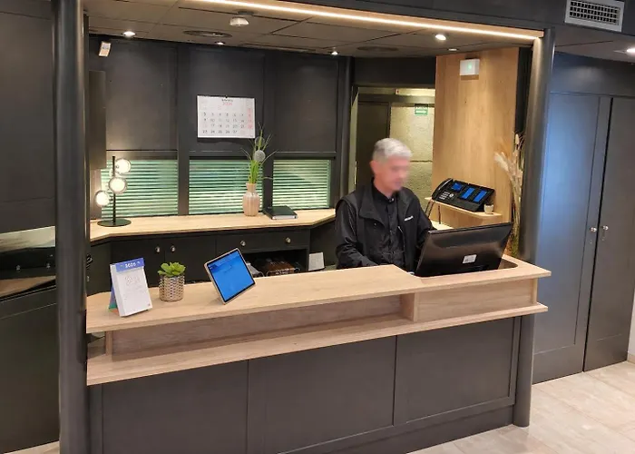 Hotel Punt 14 Gavà