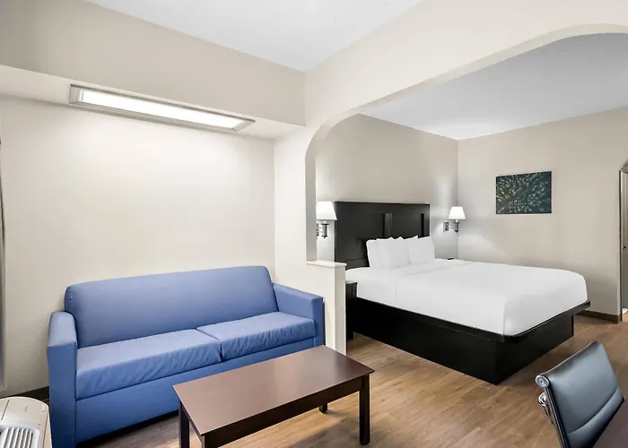 Quality Inn & Suites Monticello