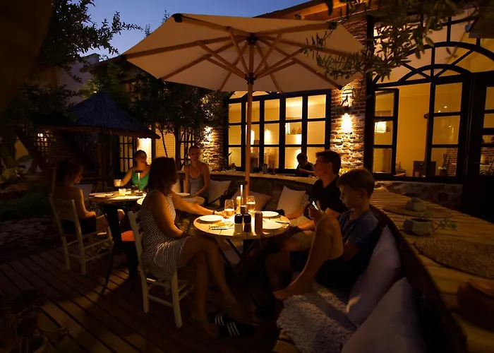 Attalos Suites Hotel