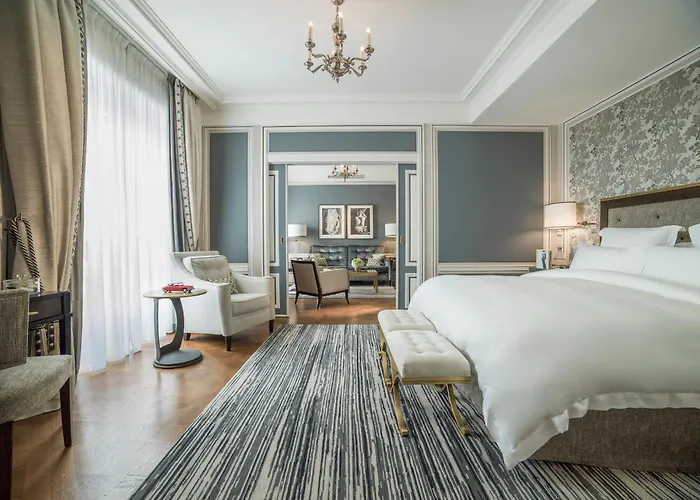 Hotel De Crillon Paris
