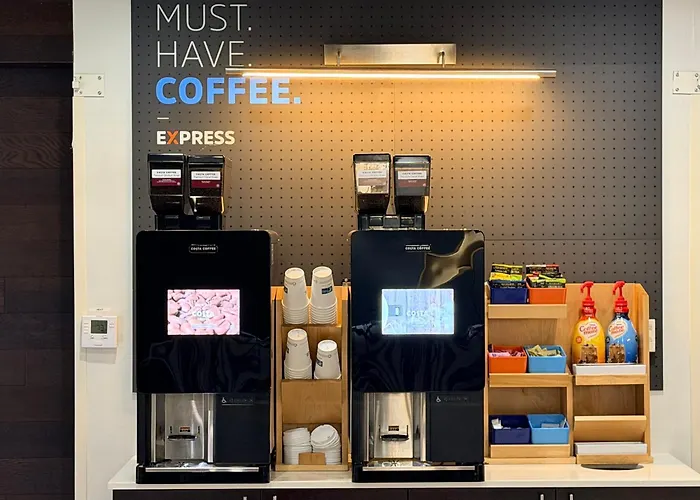 Holiday Inn Express & Suites - Kansas City - Lee'S Summit By Ihg