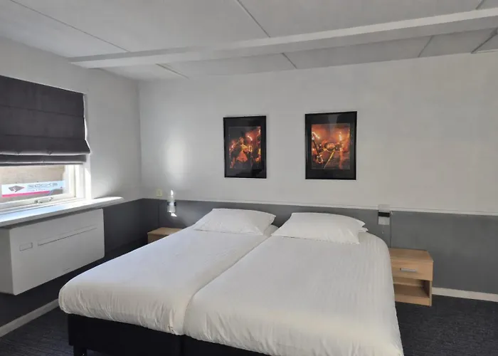 Hotel,cafe,biljart POT