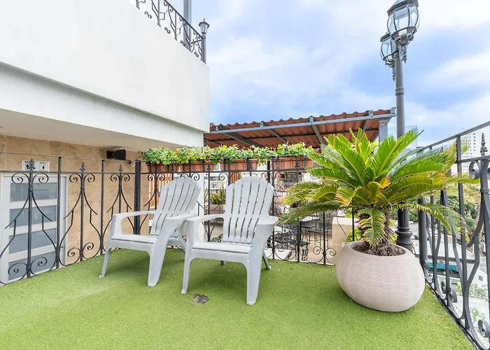 Hotel Boutique Adaz