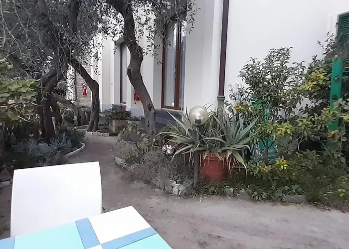 Affittacamere La Palafitta Porto Venere