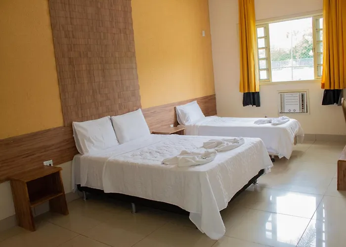 Hotel Montanhes