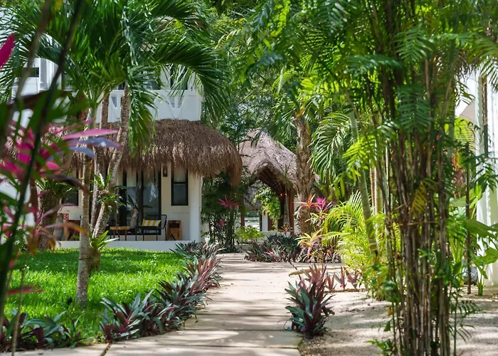 Mikasa Bacalar Hotel Boutique, Lagoon Front