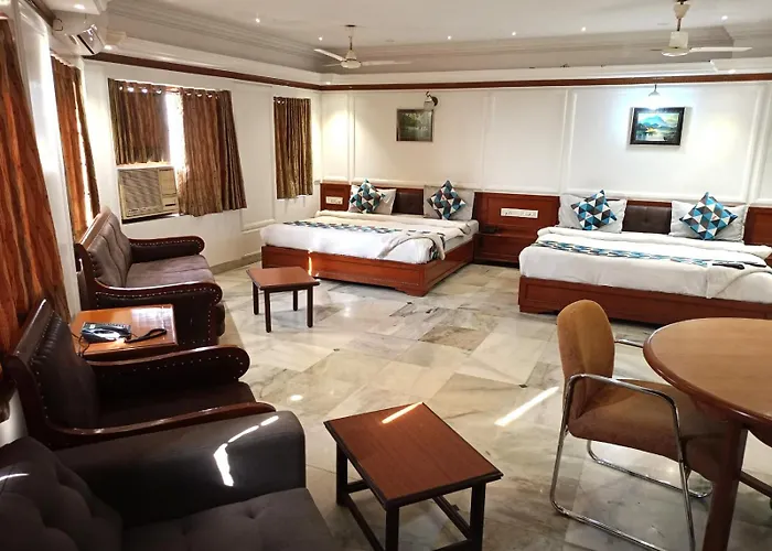 Hotel Galaxy Surat