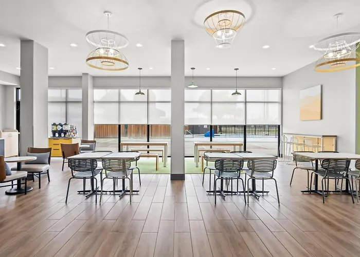 Spark By Hilton Garland Dallas East