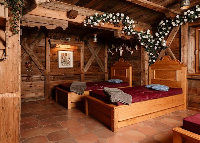 Hotel Neuhaeusl - Herzlich Familiaer