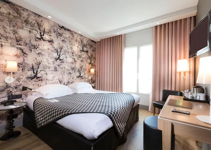 Hotel Acanthe - Boulogne Billancourt