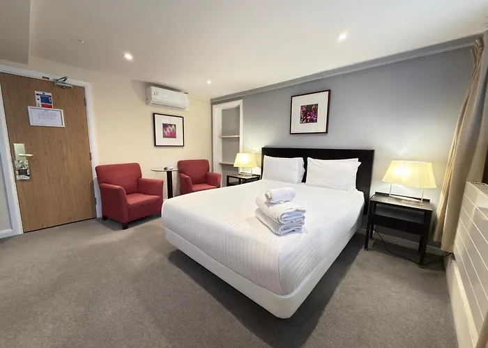 Ivy Bush Royal Hotel By Compass Hospitality