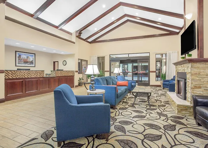 Ramada By Wyndham Denver International Airport