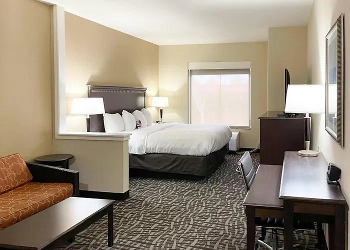 Comfort Suites Kings Bay Naval Base Area