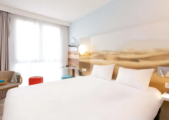 ibis Styles Toulon Centre Port