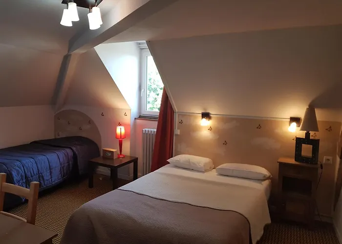 Logis Hotel Restaurant Les Capucins