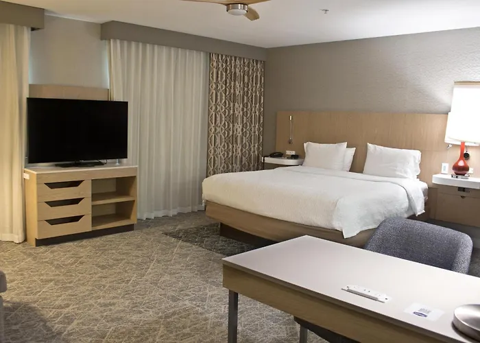 Hampton Inn & Suites Denver-Speer Boulevard