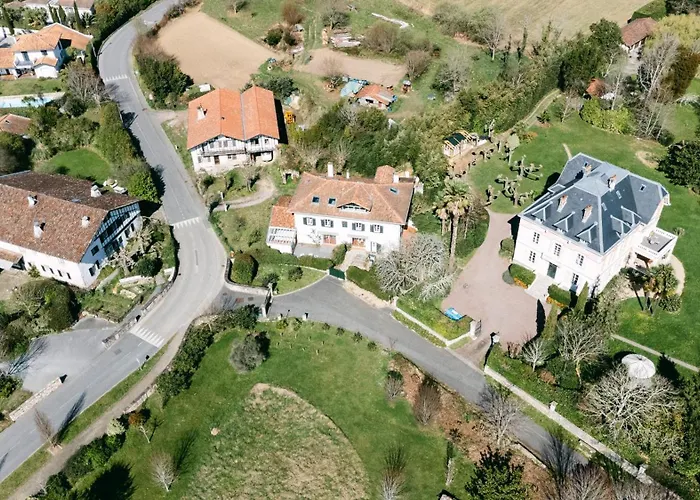 Domaine De Bassilour