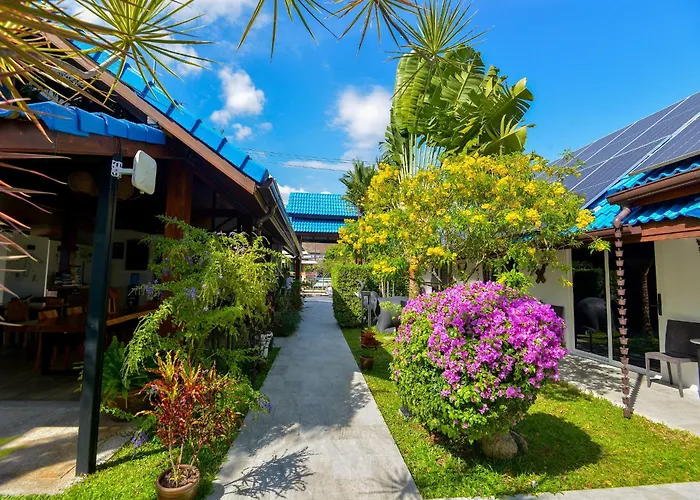 Phuket Airport Hotel Nai Yang Beach