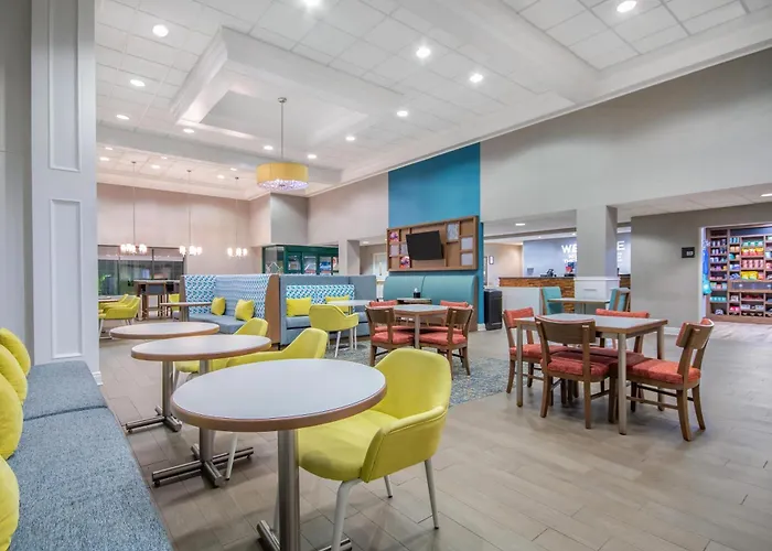 Hampton Inn East Aurora, Ny