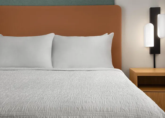Hampton Inn & Suites Phoenix Chandler Fashion Center