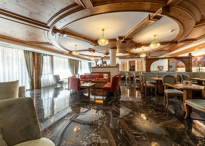 Family Hotel La Perla