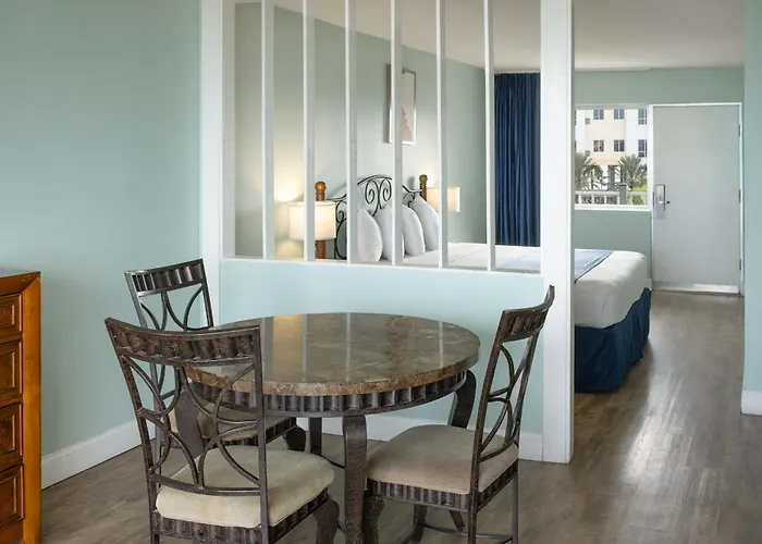 The Beachview Inn Clearwater Beach