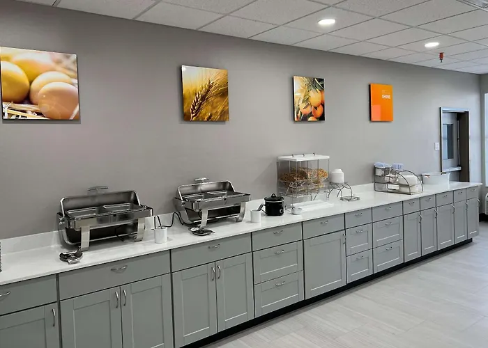 Comfort Inn & Suites