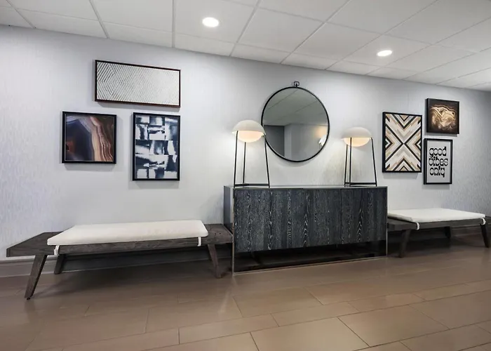 Country Inn & Suites By Radisson Asheville Downtown Tunnel Road