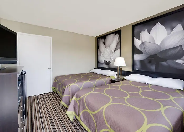 Super 8 By Wyndham Florence