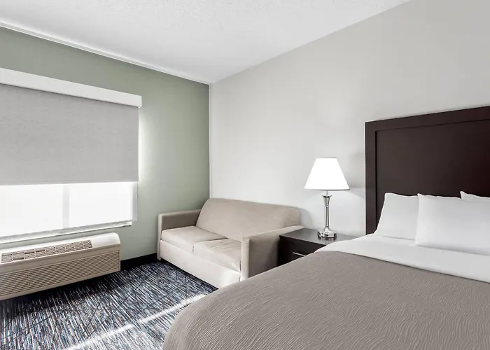 Quality Inn & Suites Niles
