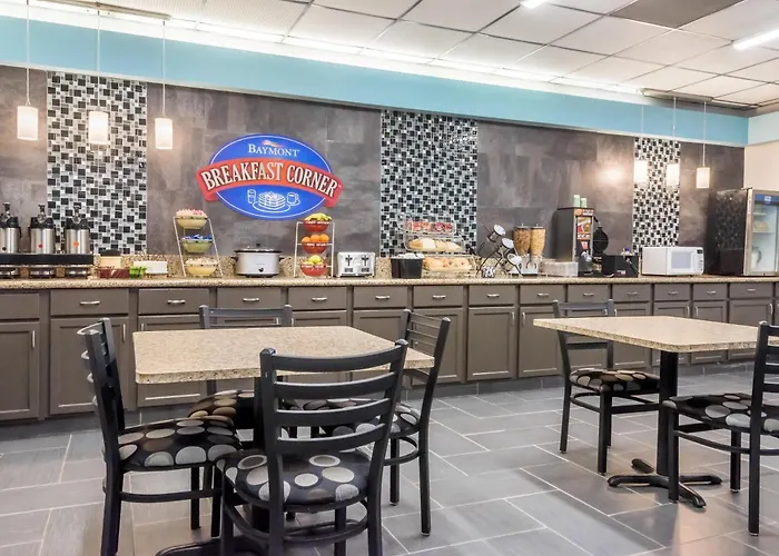 Baymont By Wyndham Kokomo