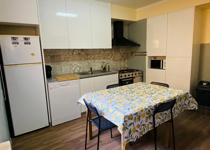 Swordfish Eco-House Peniche