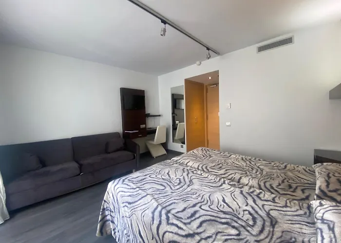 Hotel 9 Sant Antoni Only Adults