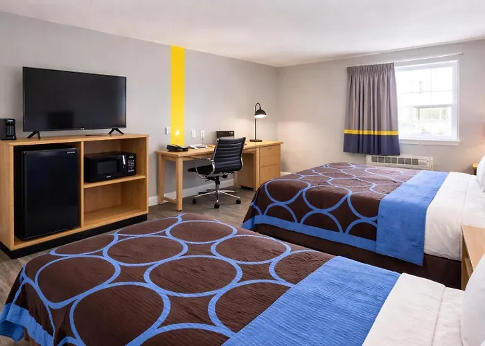 Super 8 By Wyndham Lewiston