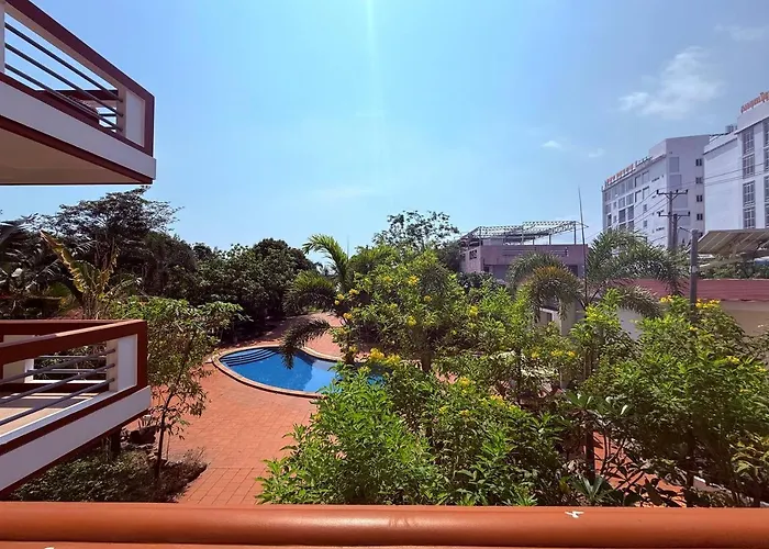 Hotel The Moon Kampot Boutique