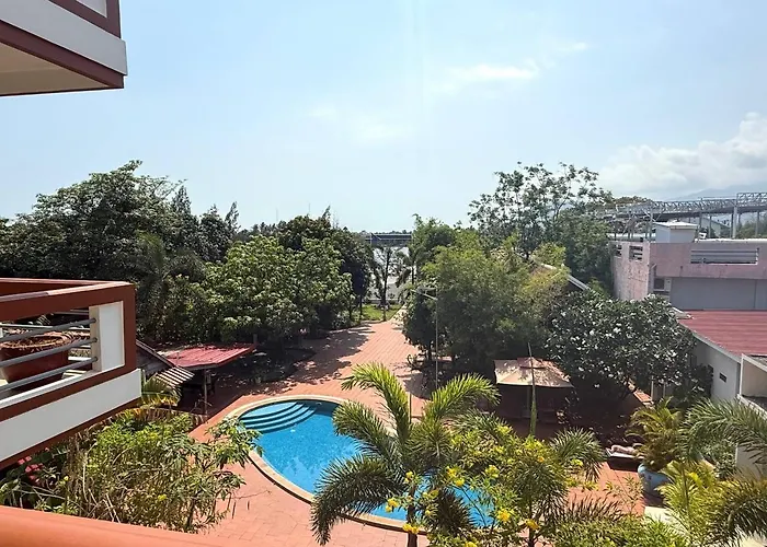 Hotel The Moon Kampot Boutique