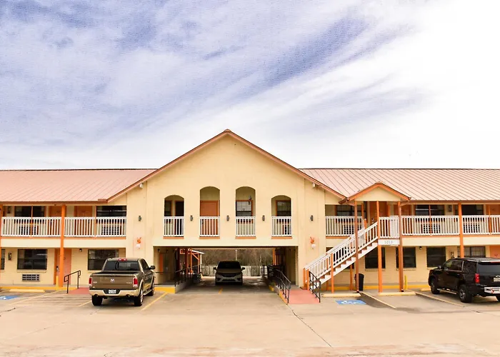 Antlers Inn Goliad