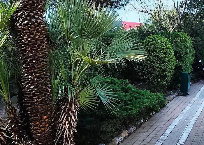 Ibis Budget Béziers Est La Giniesse