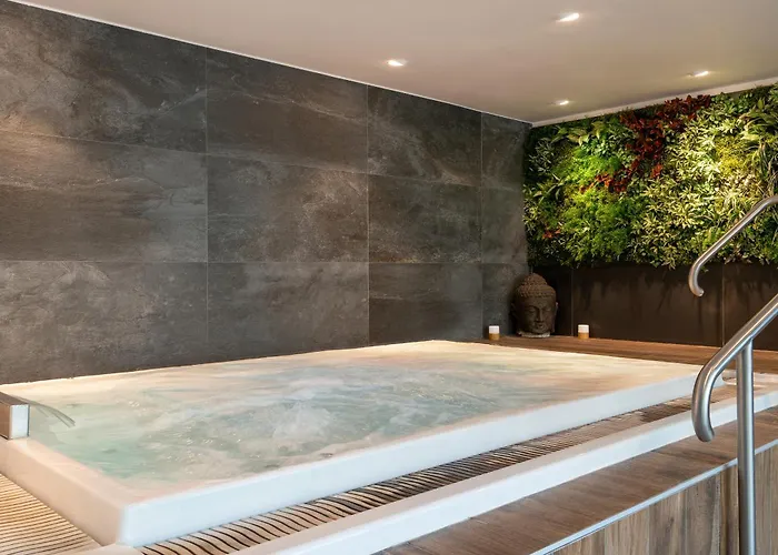 BW Plus Central Park Hotel & Spa