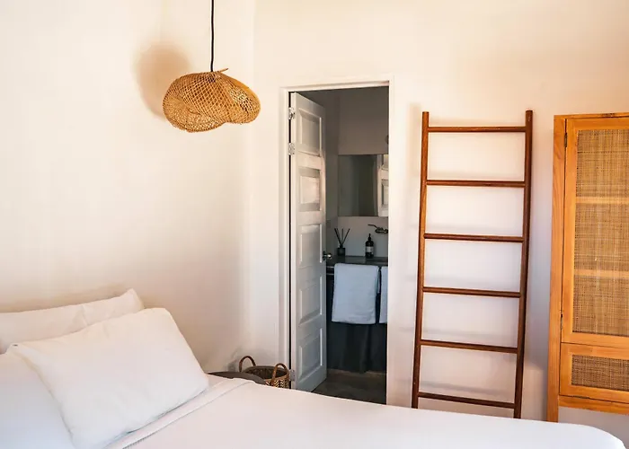 La Negra Surf Hotel