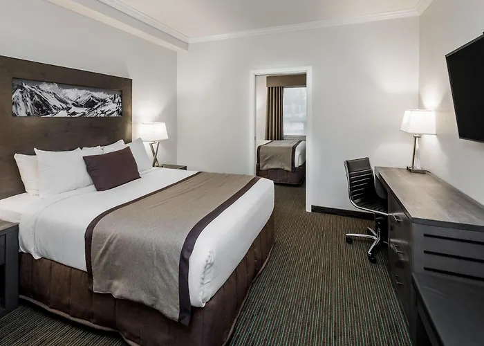 Ramada By Wyndham Revelstoke
