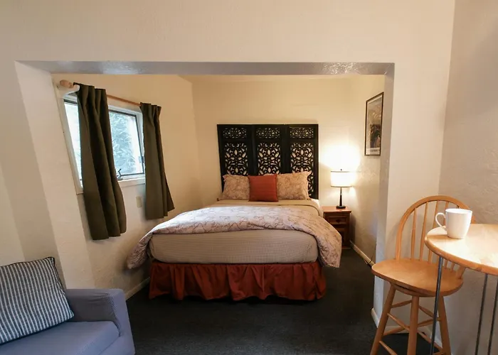 Jonquil Motel
